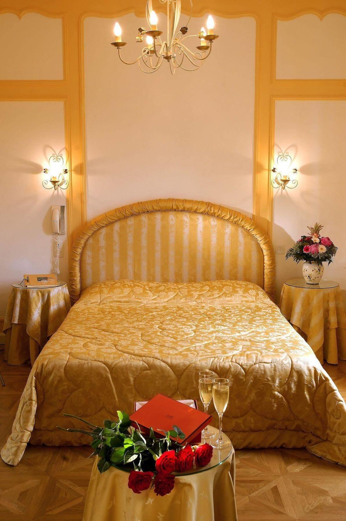 Hotel Demeure De Flore